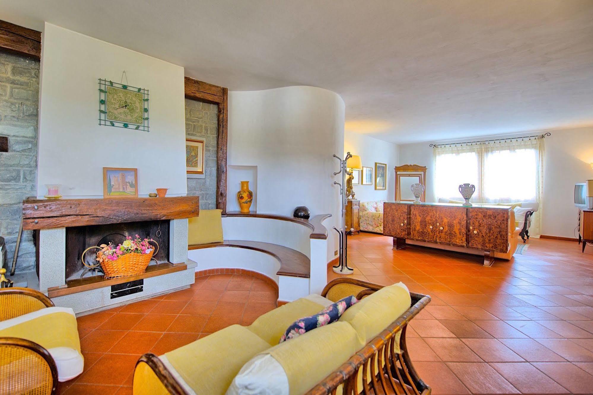 Villa Pratovecchio By Posarellivillas Екстер'єр фото